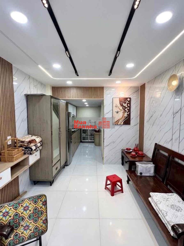 BÁN GẤP💥NHÀ ĐẸP-GIÁP ÂU CƠ-TẶNG NỘI THẤT-HXH (TL)