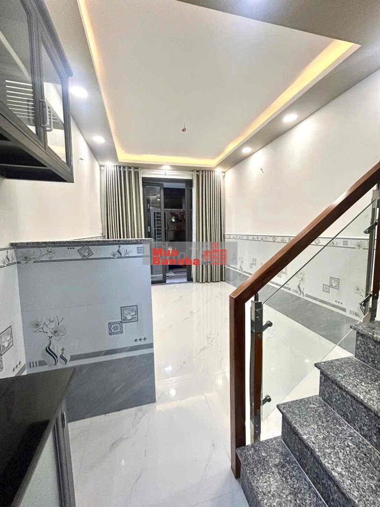 🏡 nhà bán 3m x 7m. 1 lầu. đường Phú định F16.Q8