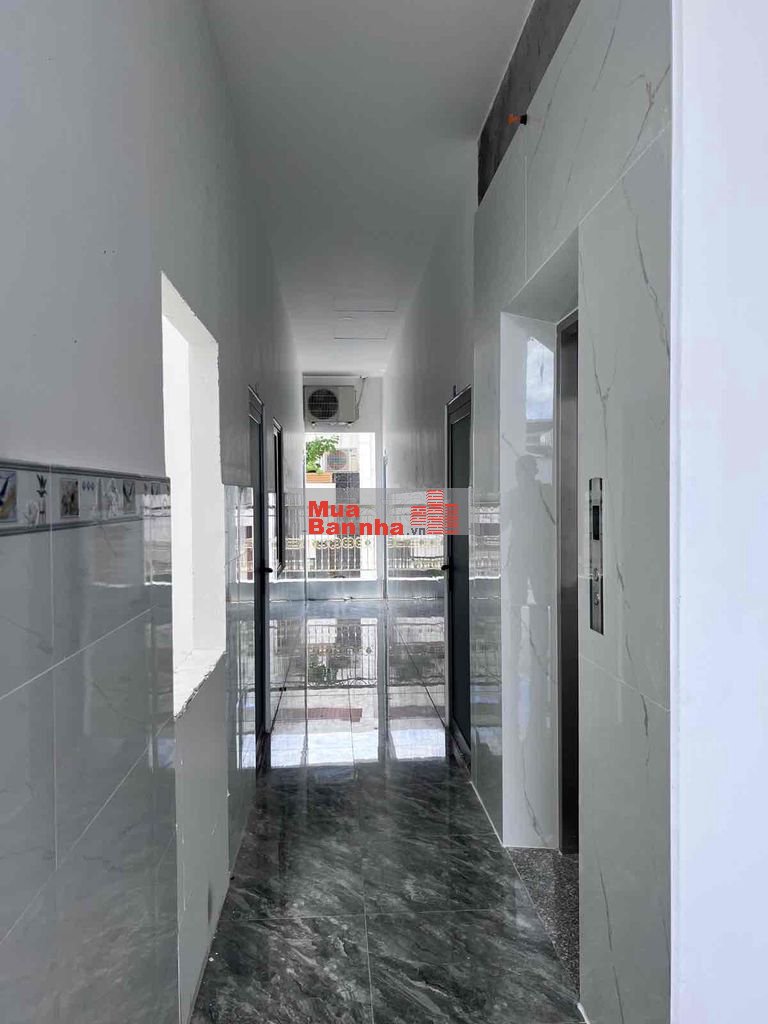 150m2(9.2x18)Chdv 6 tầng thang máy 20PN có gác dòng tiền 100tr/th HXH