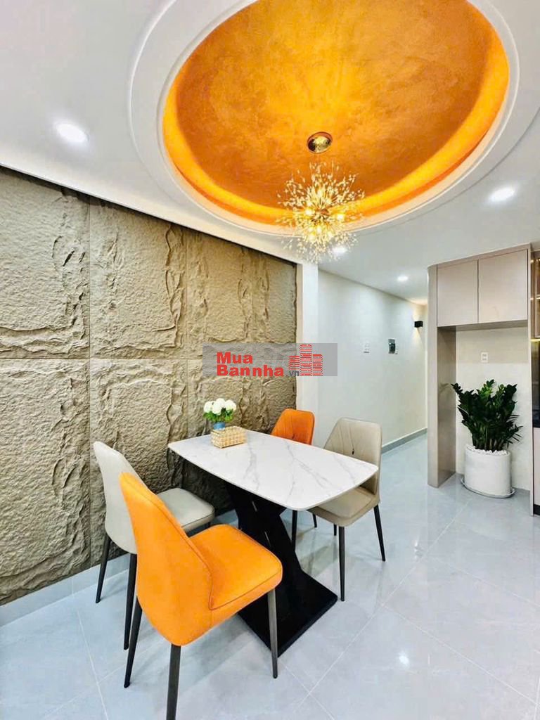 Nhà mới ở ngay Nguyễn Chí Thanh, 36m2, 4 tầng đúc, 3PN ,gần BV Chợ Rẫy