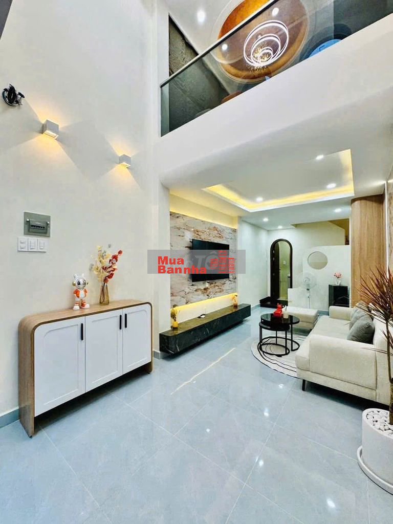 Nhà mới ở ngay Nguyễn Chí Thanh, 36m2, 4 tầng đúc, 3PN ,gần BV Chợ Rẫy