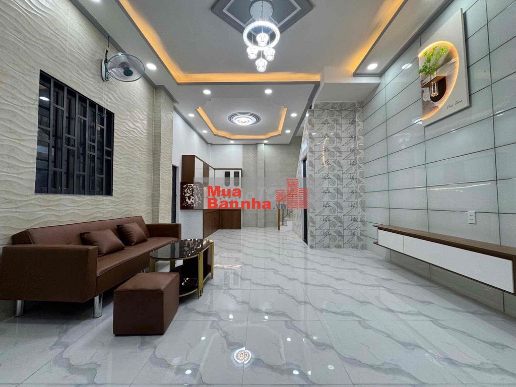 Bán nhà Tên Lửa 43m2 - 3 Tỷ Nhỉnh 4.6m x 9.5m