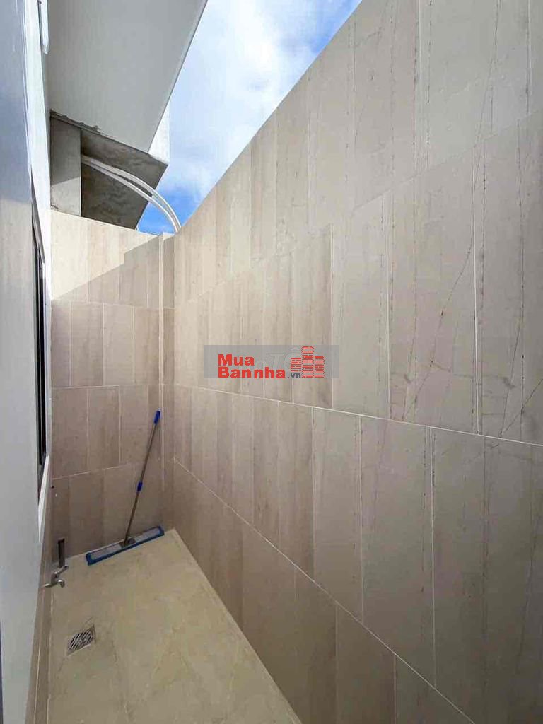BÁN NHÀ TRỆT LẦU HẺM TỔ 1-2 NVC SÁT KHU ĐẠI NGÂN