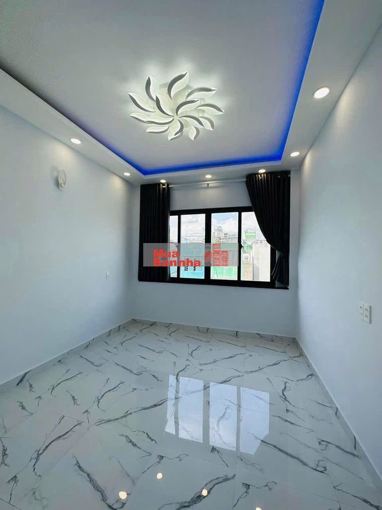 4,68 Tỷ Còn TL ngay chủ bán nhà Nguyễn Duy sát hẻm xe hơi Đúc BTCT