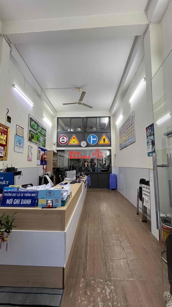 bán nhà mặt tiền đường nguyễn Kim P6Q10