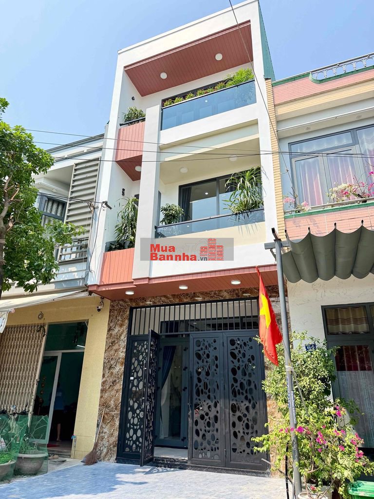 Bán Nhà Mới Full Nội Thất Đường Dương Đức Hiền gần biển