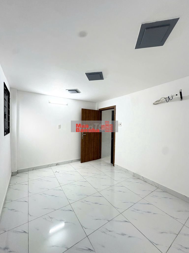 Chính Chủ Bán Nhà Mới Như Ảnh 100%, Ngay Chợ Bình Thành, BHHB Bình Tân