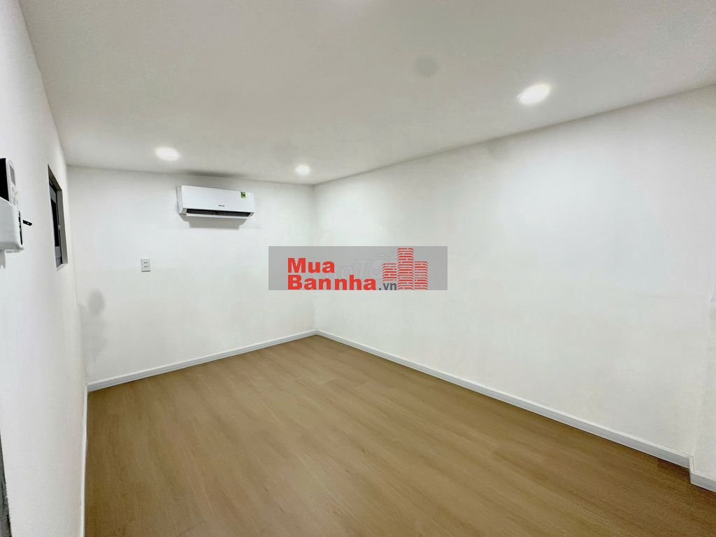 Chính Chủ Bán Nhà Mới Như Ảnh 100%, Ngay Chợ Bình Thành, BHHB Bình Tân