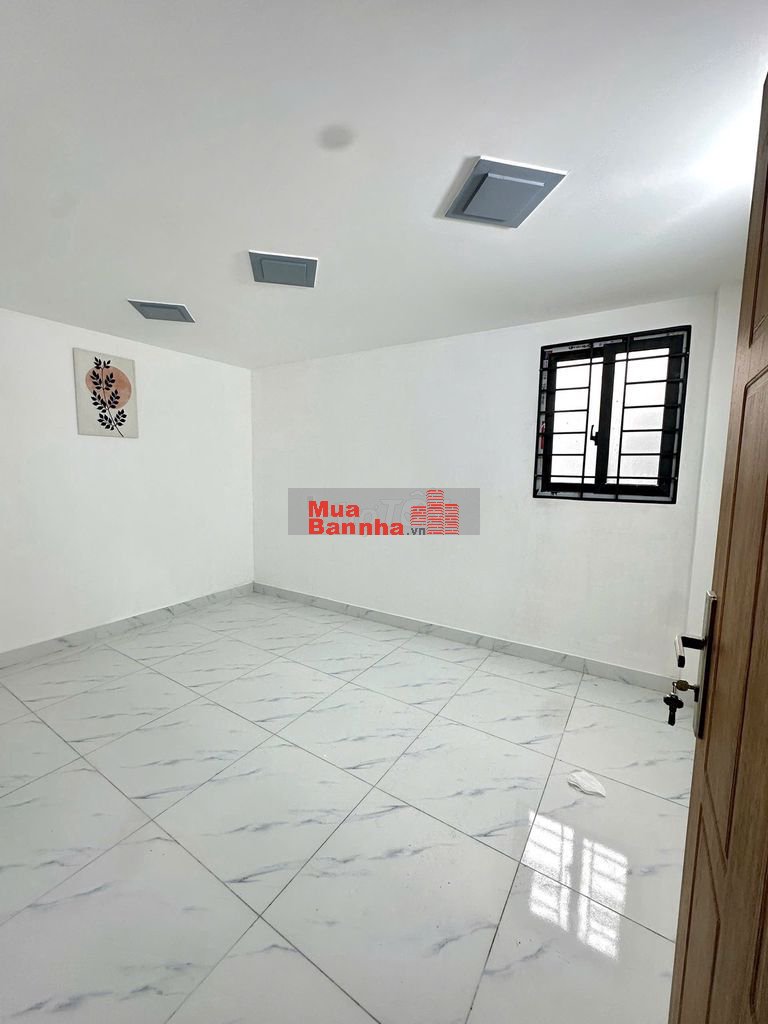 Chính Chủ Bán Nhà Mới Như Ảnh 100%, Ngay Chợ Bình Thành, BHHB Bình Tân