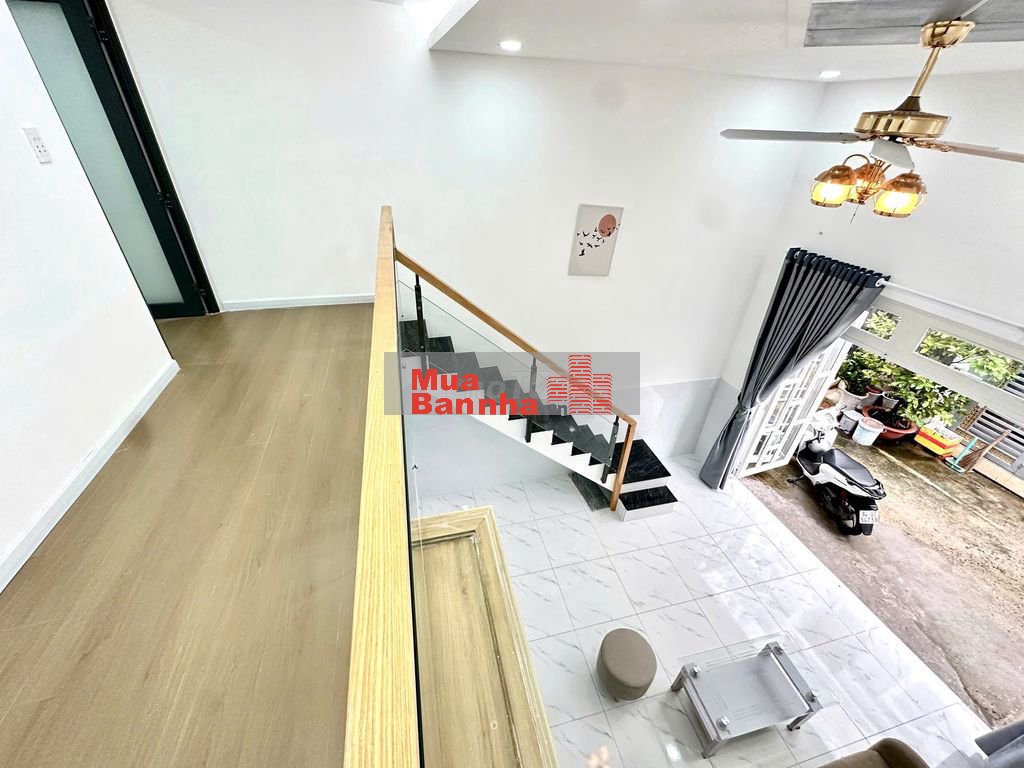 Chính Chủ Bán Nhà Mới Như Ảnh 100%, Ngay Chợ Bình Thành, BHHB Bình Tân