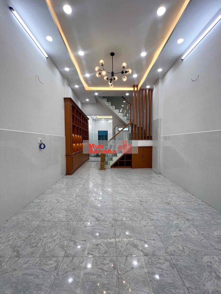 Nhà Bình Tân ( 4,4m x 15m ) 1 trệt 2Lầu, Nhà đẹp