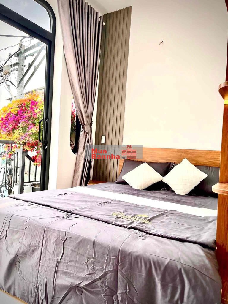 nhà bán siêu rẽ