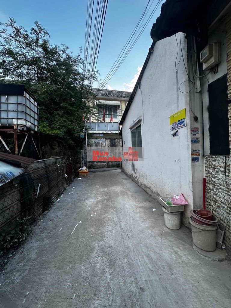 NHÀ 3 TẦNG CHỈ 3ty45 ngay ĐẶNG THÚC VỊNH