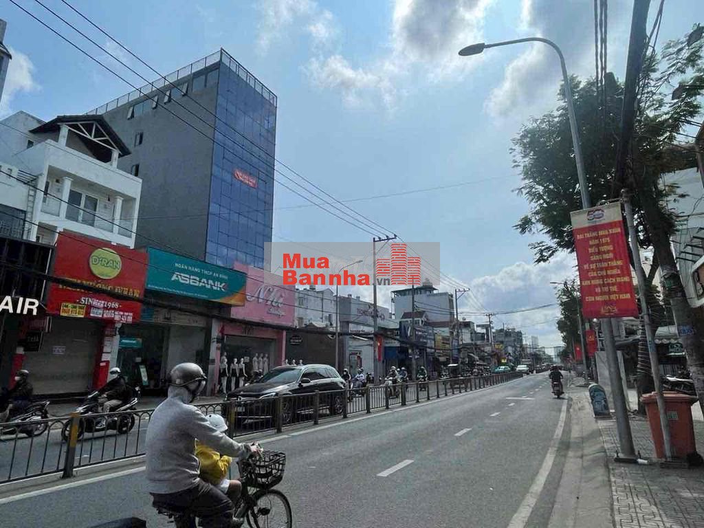 Nhà mặt tiền đường nguyễn thị thập phường tân quy Q7