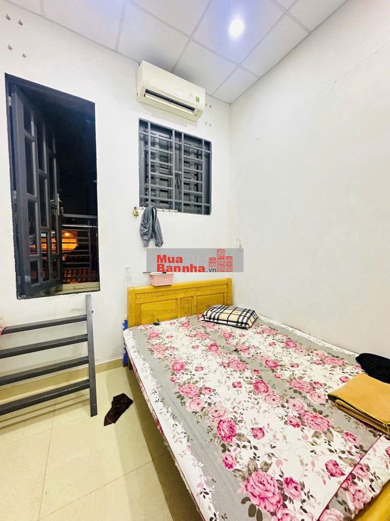 CHỈ 4.2 tỷ hẻm 6m 2 tầng 2PN rộng ở ngay