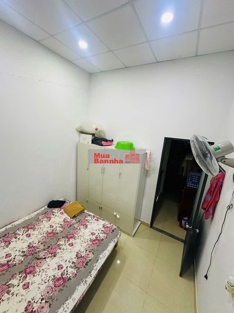 CHỈ 4.2 tỷ hẻm 6m 2 tầng 2PN rộng ở ngay
