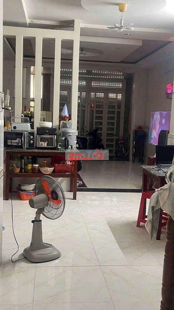 Nhà gần trường học Nguyễn Thị Nuôi - Tô Ký
