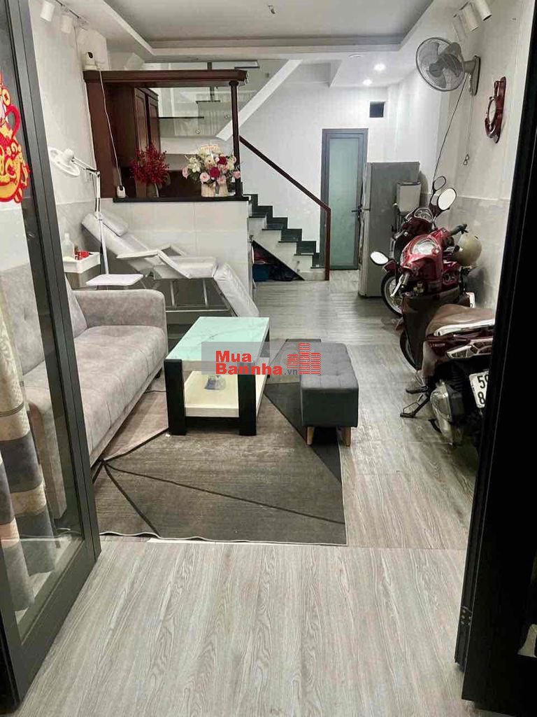 Nhà 4 tầng trung tâm quận 3 cần bán !