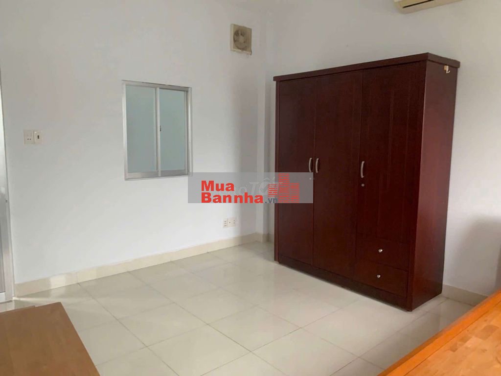 Nhà sổ hồng riêng gần làng đại học phước kiển .