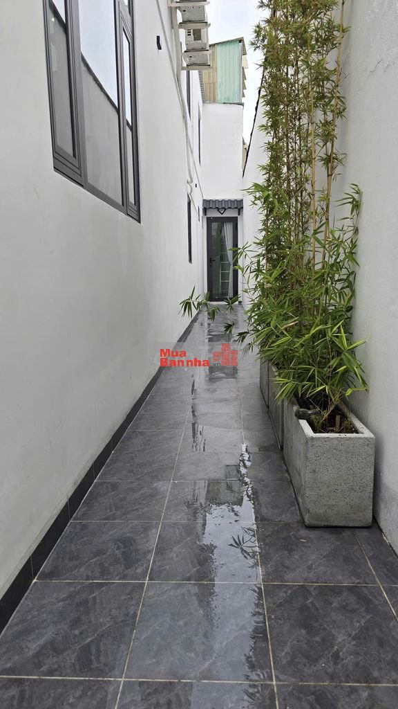 Nhà Trưng Vương 3 ngay Trường CĐ Giao thông vận tải 5.2x18m, 4PN
