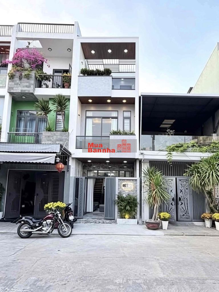 🏡  Bán nhà mặt tiền Đặng Huy Tá , 2 phút xe máy đến biển