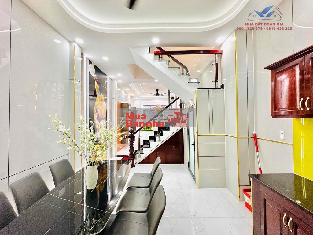 Nhà phố 4m x 15m 3 tầng full nội thất 50m ra đường Tân Chánh Hiệp 08