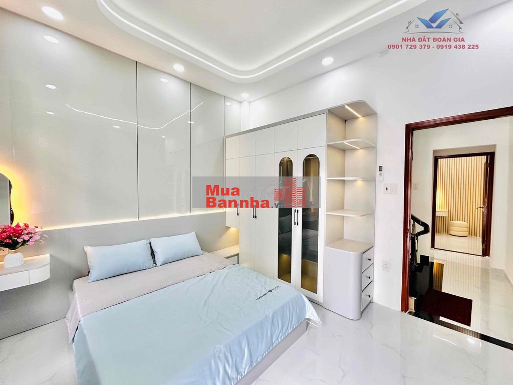 Nhà phố 4m x 15m 3 tầng full nội thất 50m ra đường Tân Chánh Hiệp 08
