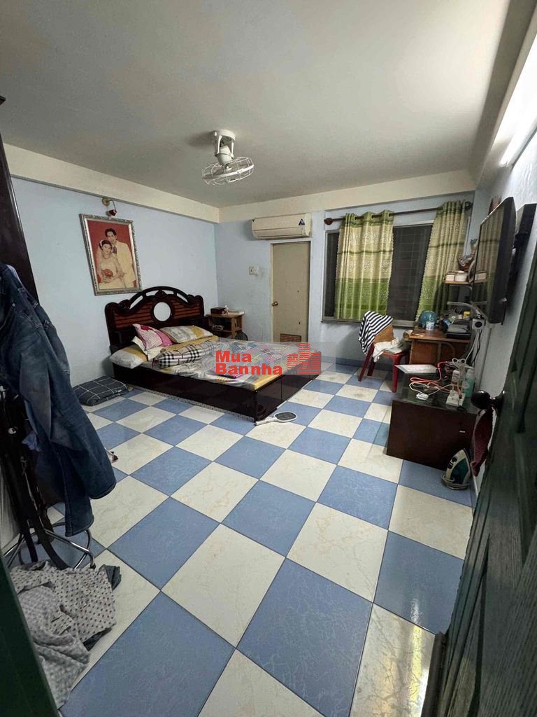 bán nhà ngay gần công viên cao lỗ Q8 chỉ 200m