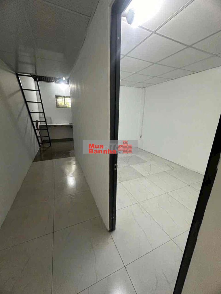 Nhà bán gấp 1 ty 090 triệu