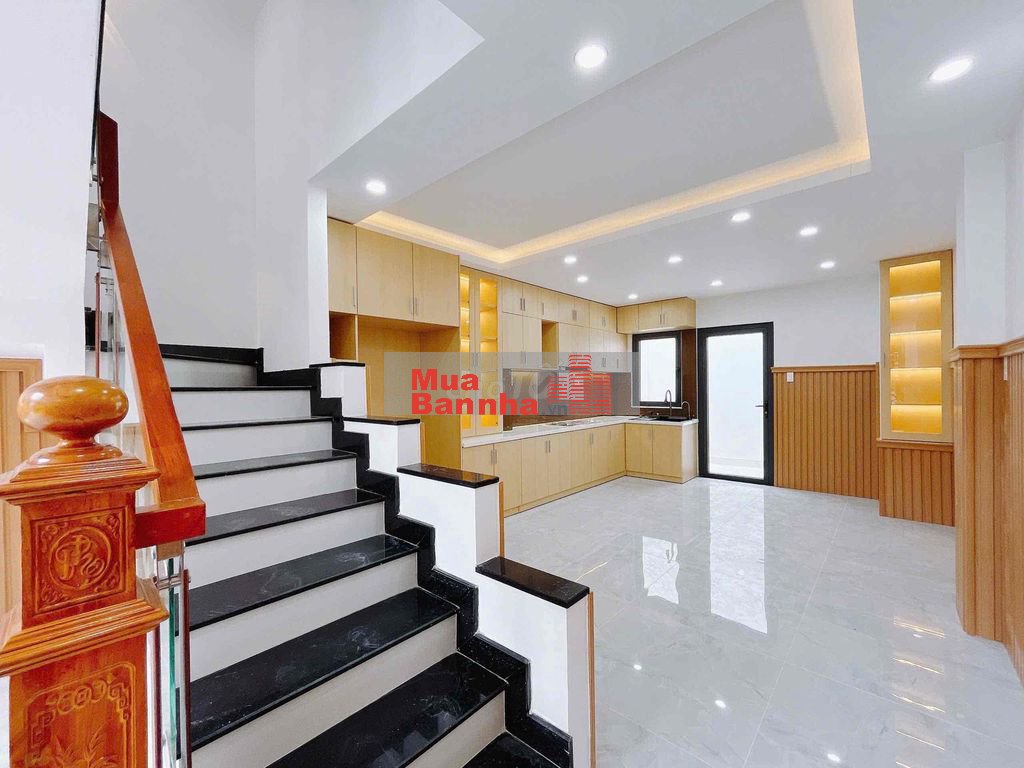 BÁN NHÀ KHU BIỆT THỰ KIỀU ĐÀM