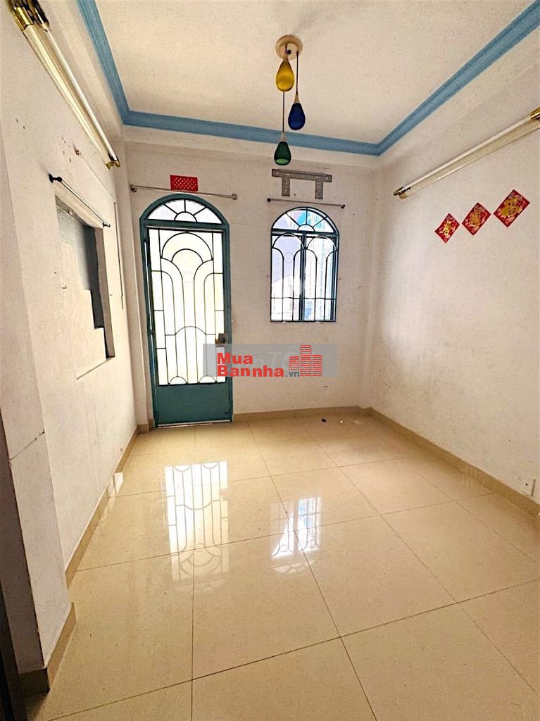TRẦN TUẤN KHẢI Q5–SAU CĂN MT–5 TẦNG ĐÚC– HẺM 3M THÔNG–GẦN CHỢ HÒA BÌNH
