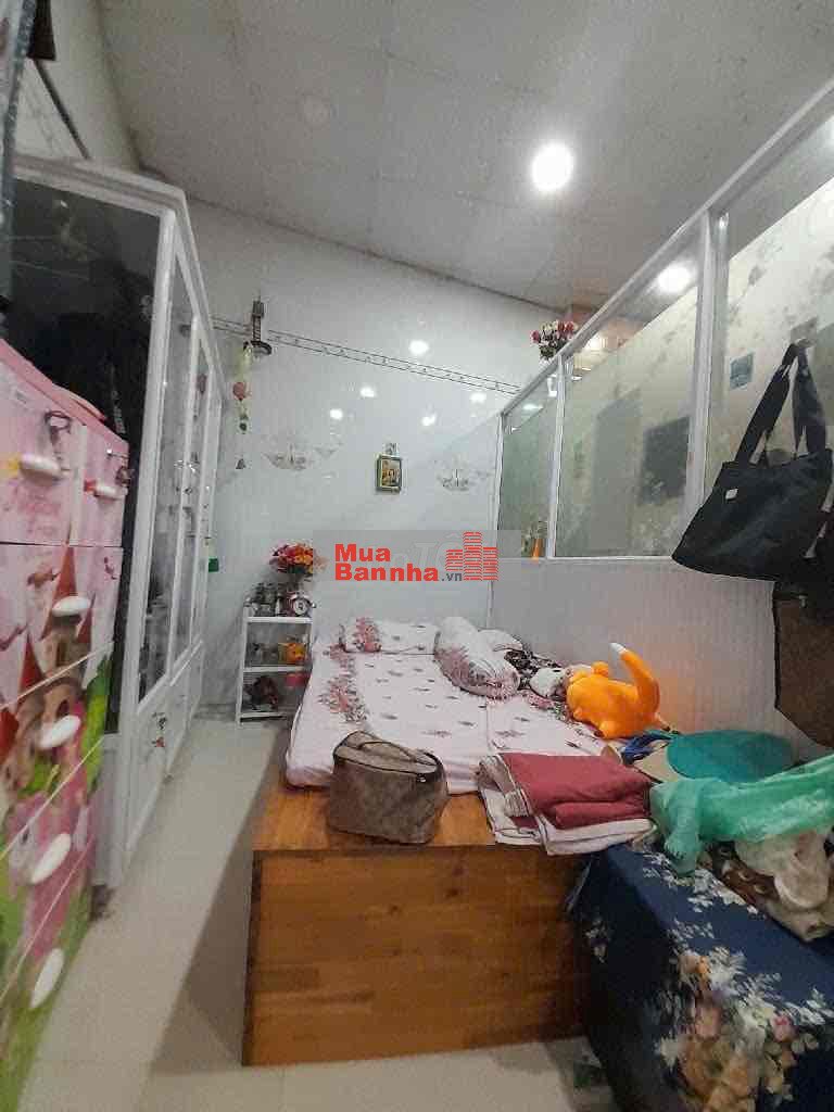 Nhà gần các khu tiện ich