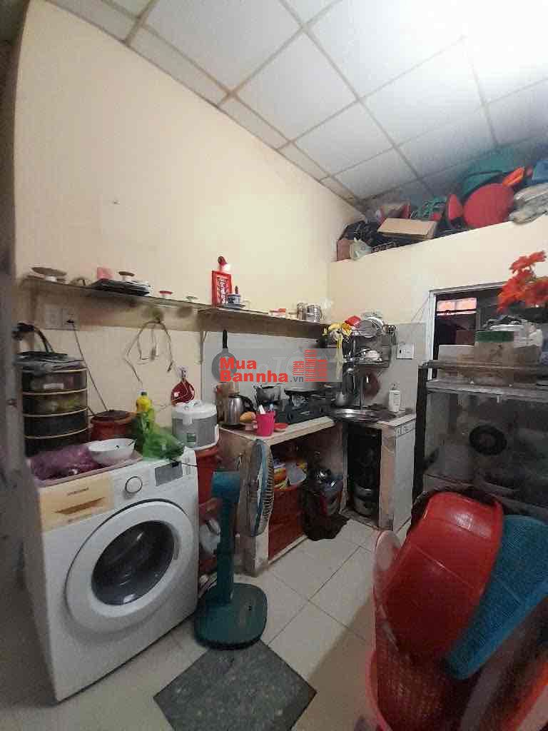 Nhà gần các khu tiện ich