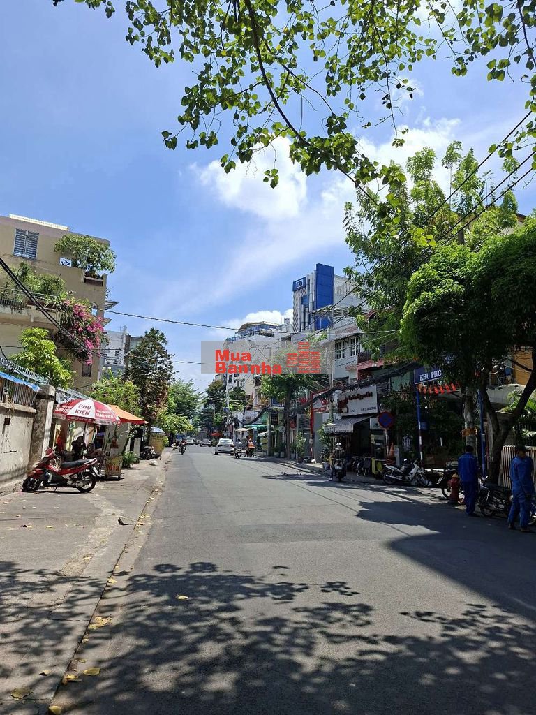 Bán nhà mặt tiền Hồng Hà 6×25 đúc 4 Tầng giáp Trường sơn,Sân bay