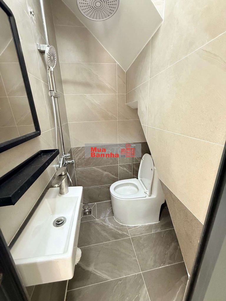 NHÀ MỚI ĐẸP TRONG TẦM VỚI GẦN AEON TP, CHỈ 3.95 Tỉ còn TL