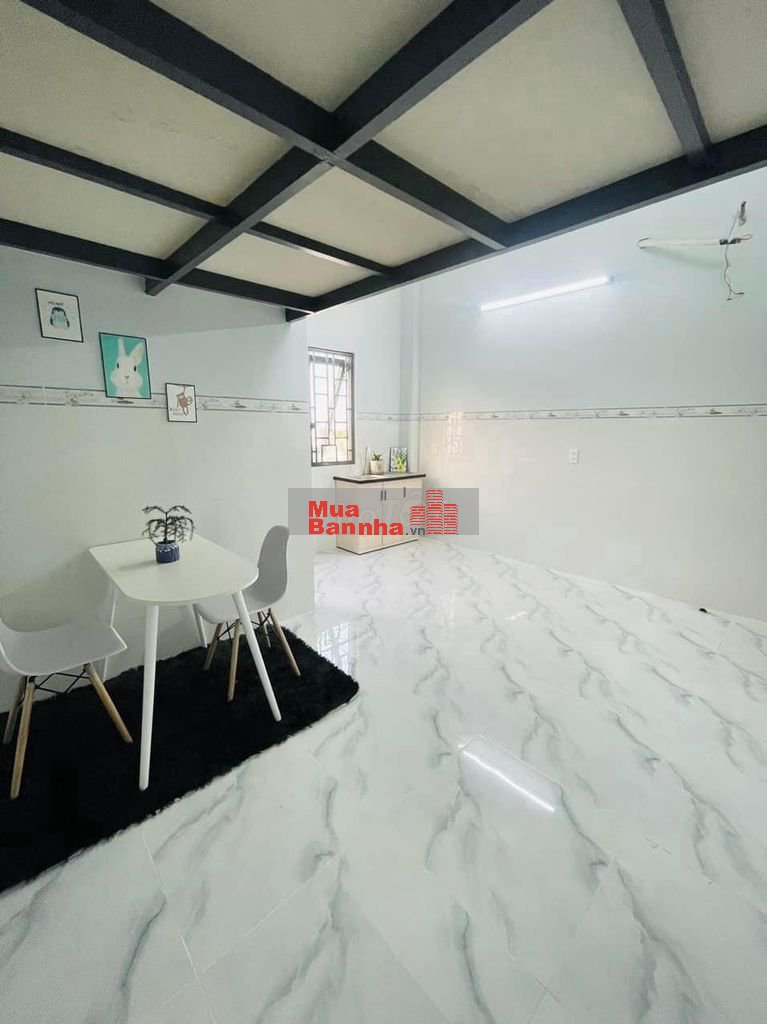 Cần bán tòa nhà căn hộ dịch vụ, 43p, doanh thu 210tr/tháng, Quận BT