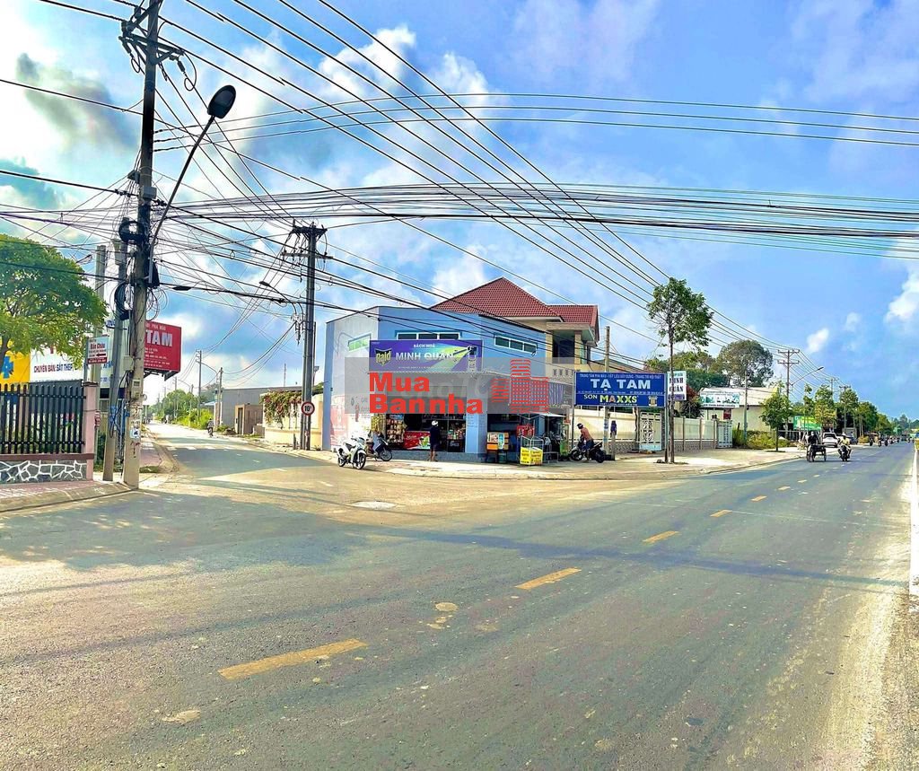 BÁN NHÀ MẶT TIỀN GÓC