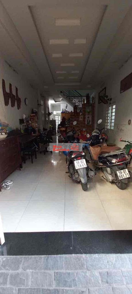 nhà 1/ đường số 10 thông liên khu 5-6, dt 100m2 trệt lầu hẻm 8m thông