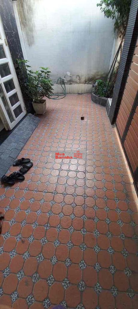 nhà 1/ đường số 10 thông liên khu 5-6, dt 100m2 trệt lầu hẻm 8m thông