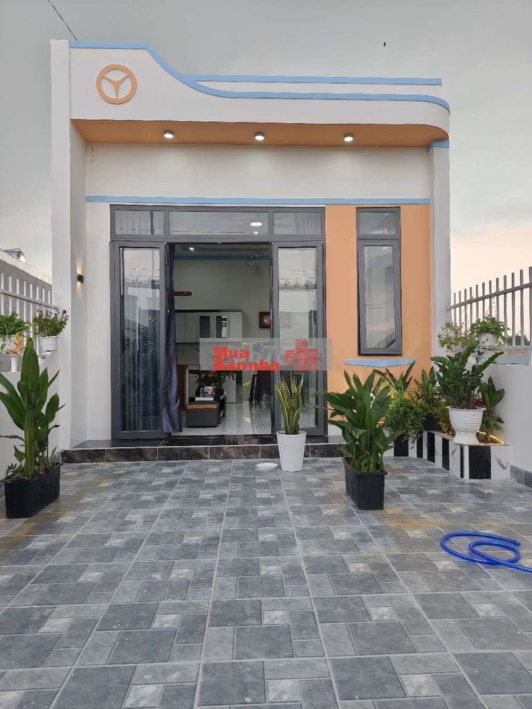 nhà đẹp giá rẻ tại tân định bến cát