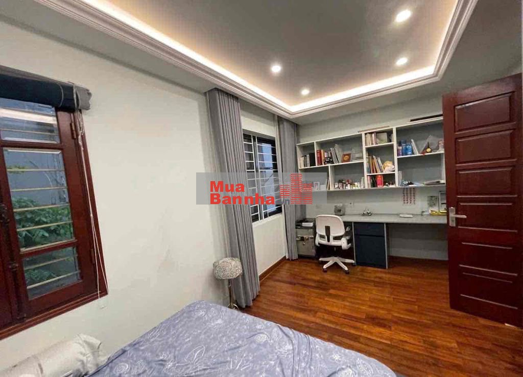 SIÊU BIỆT THỰ - VIP - TÂY HỒ - 104M - 4 TẦNG - DOANH. NHÂN - AN NINH