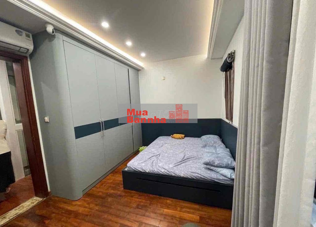 SIÊU BIỆT THỰ - VIP - TÂY HỒ - 104M - 4 TẦNG - DOANH. NHÂN - AN NINH