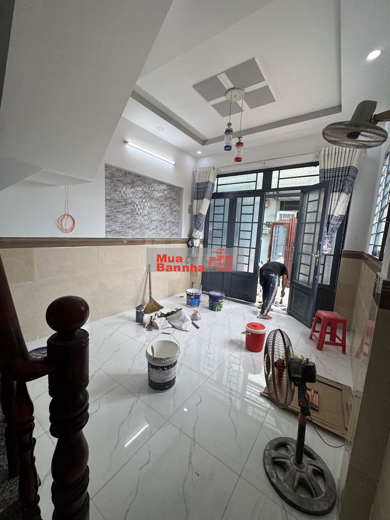 Kẹt tiền bán nhà chính chủ