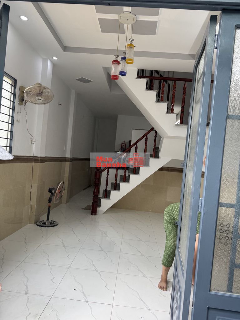 Kẹt tiền bán nhà chính chủ