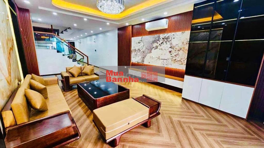 Cần bán hạ chào 9 tỷ tại KĐTM Định Công, lô góc 90m2, thang máy.
