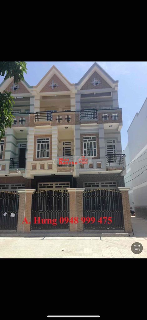 Bán nhà phố 3 tầng hẻm xe hơi 10m