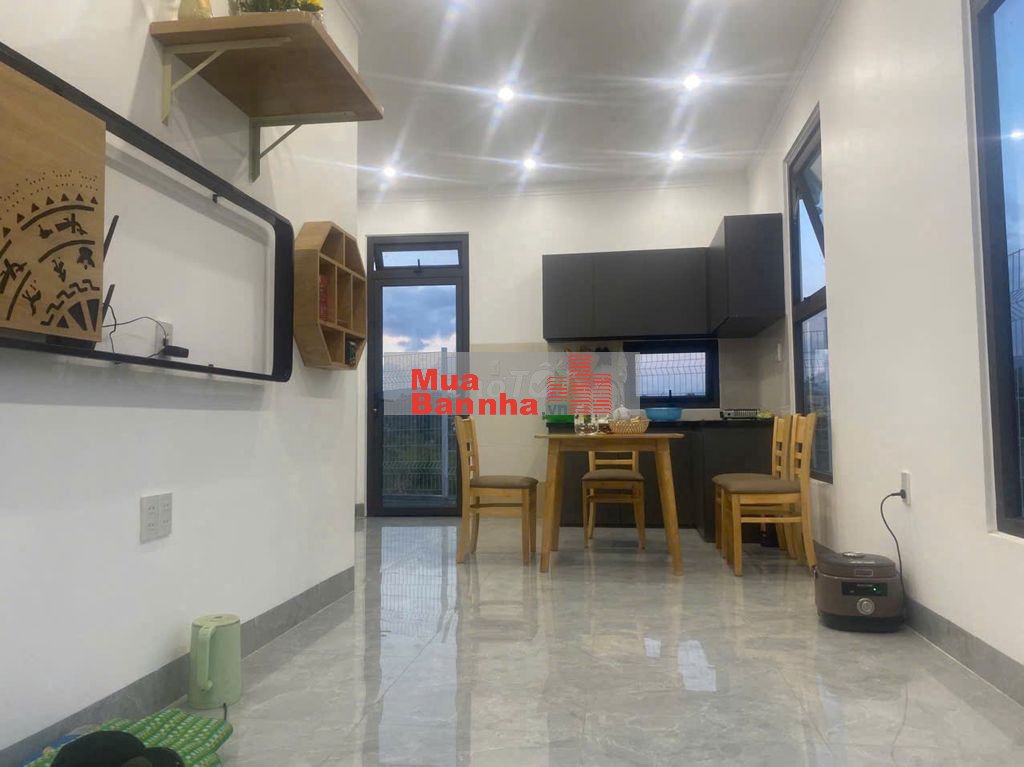 BÁN NHÀ BIỆT THỰ - SÂN VƯỜN ĐẸP - DT 156m2 - LÂM HÀ LÂM ĐỒNG