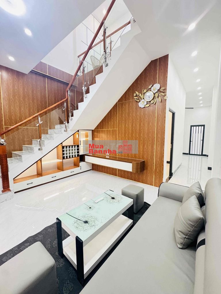 NHÀ TRỆT LẦU KHU DÂN CƯ PHƯỜNG 9 gần công viên