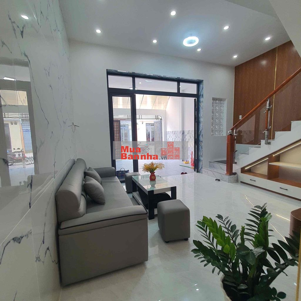 NHÀ TRỆT LẦU KHU DÂN CƯ PHƯỜNG 9 gần công viên