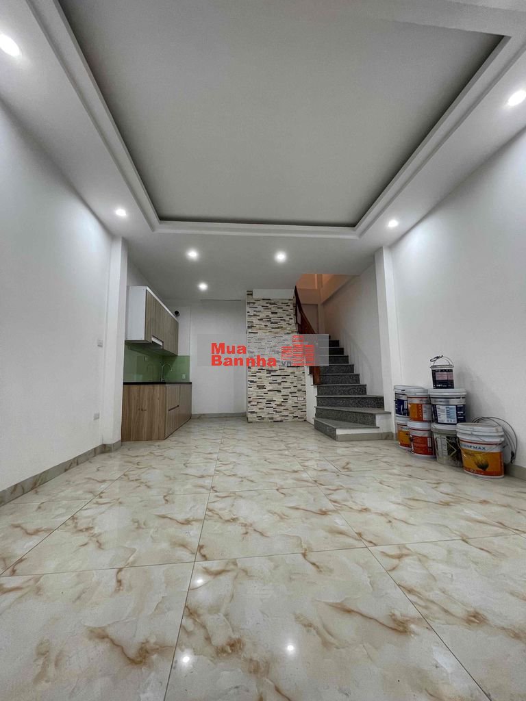 Chính chủ bán nhà Thanh liệt xây mới 5,5 tầng SĐCC gần đường chính 7,4